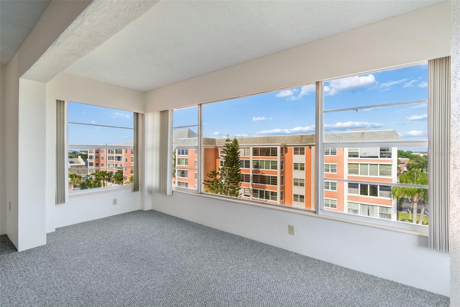 6960 20TH AVE N #501, ST PETERSBURG, FL, 33710