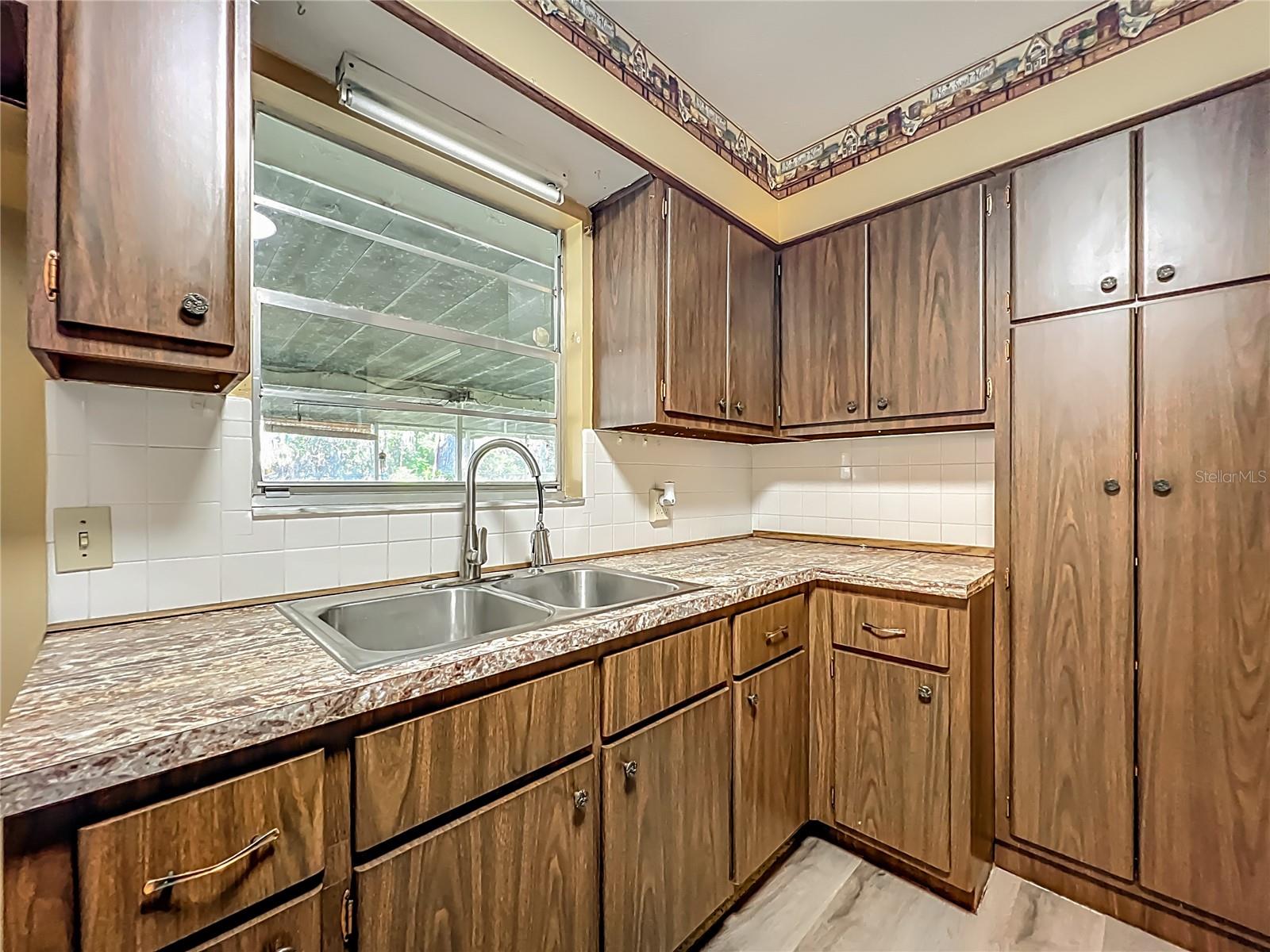 7802 MIZELL ST, COLEMAN, FL, 33521