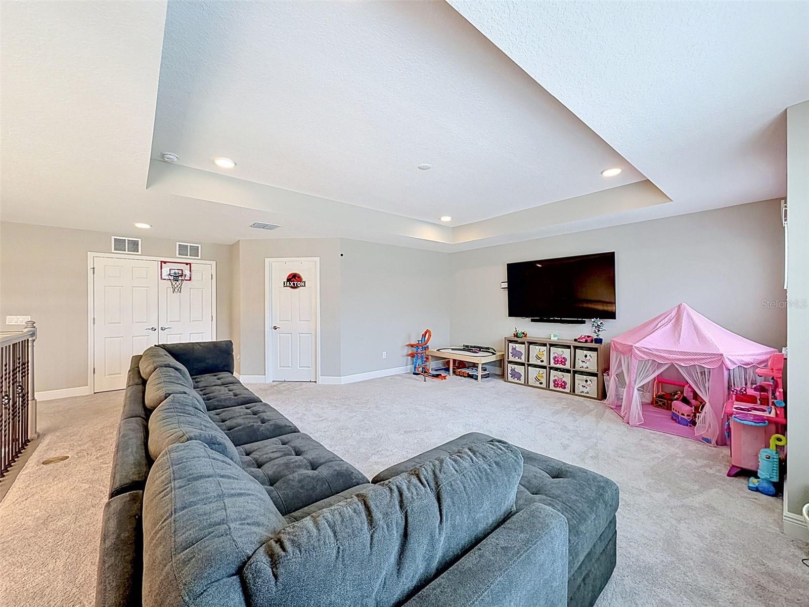 33163 SYCAMORE LEAF DR, WESLEY CHAPEL, FL, 33545