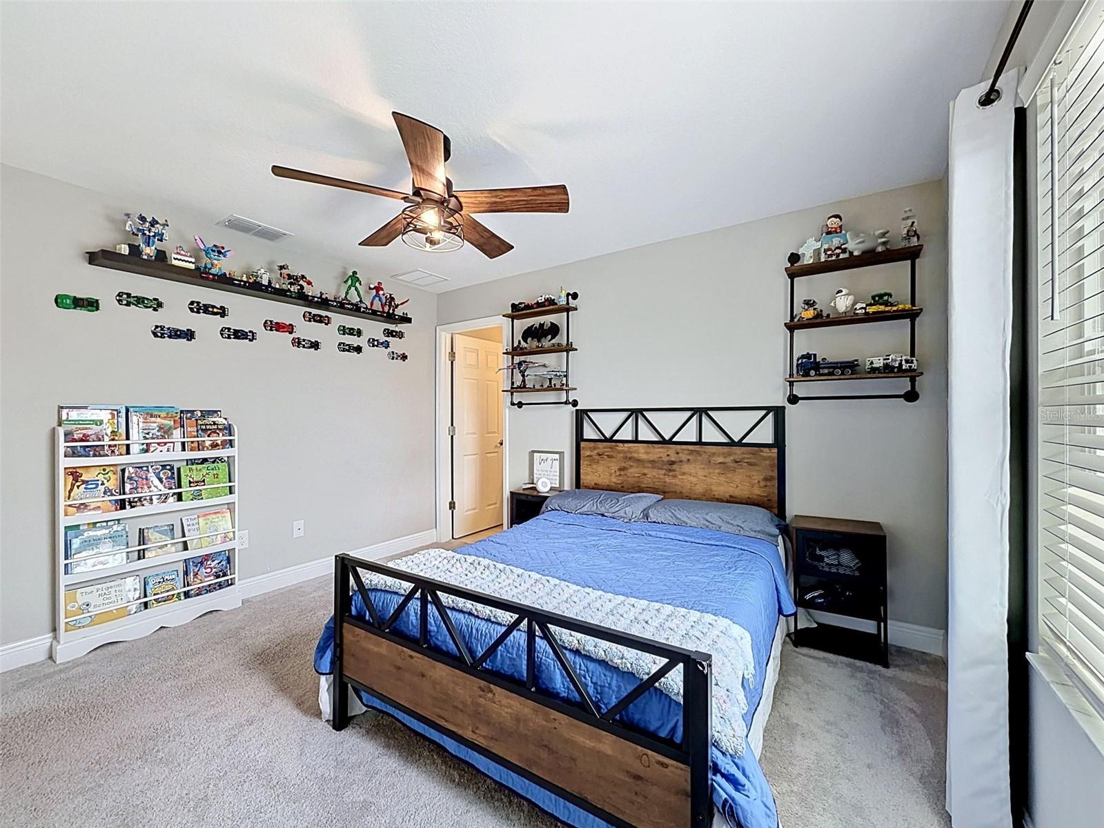 33163 SYCAMORE LEAF DR, WESLEY CHAPEL, FL, 33545