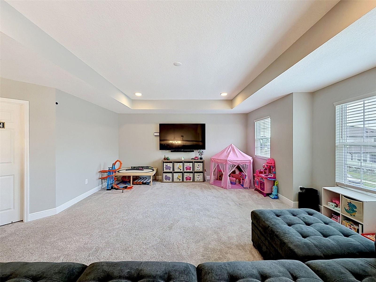 33163 SYCAMORE LEAF DR, WESLEY CHAPEL, FL, 33545