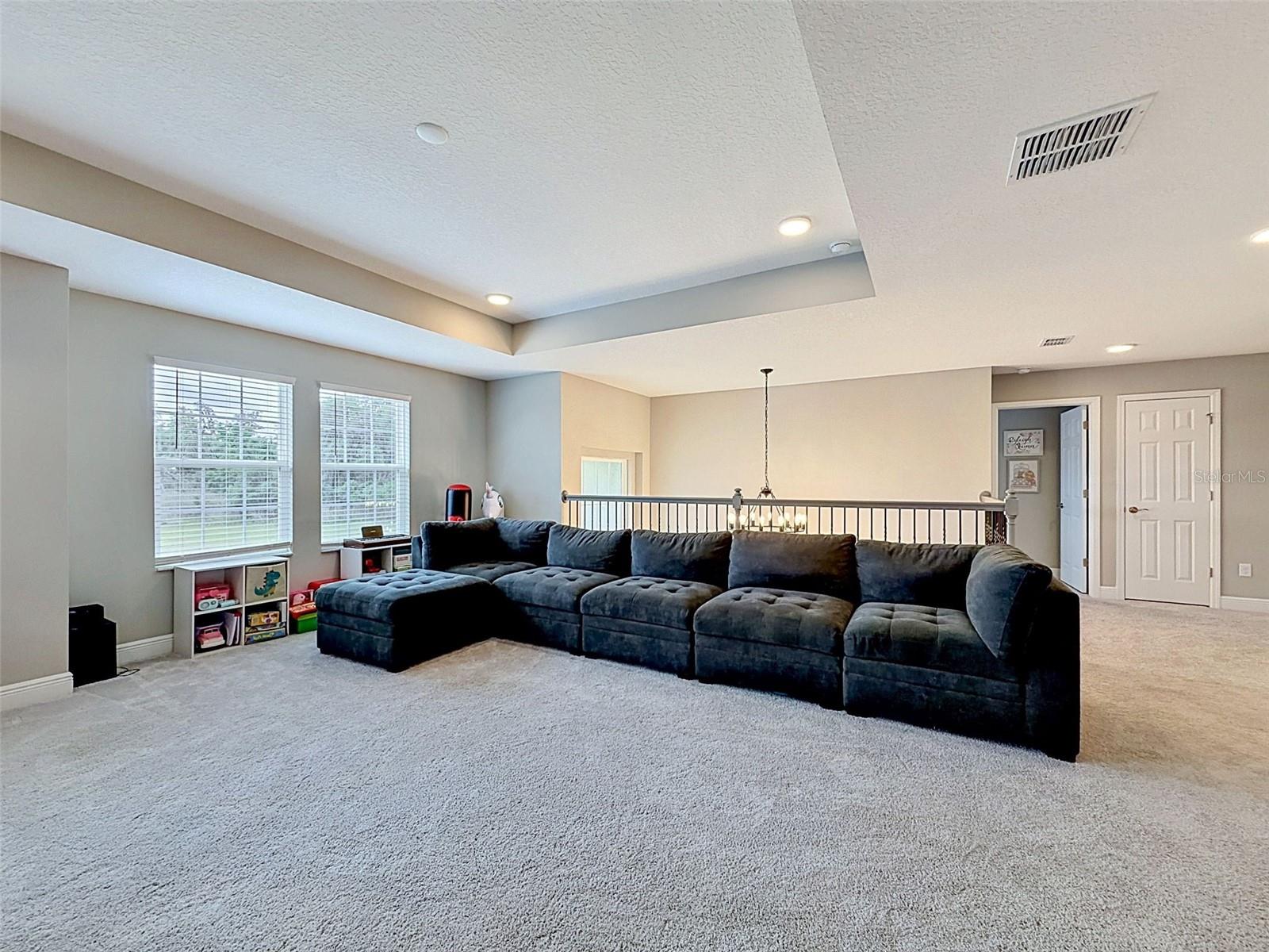33163 SYCAMORE LEAF DR, WESLEY CHAPEL, FL, 33545