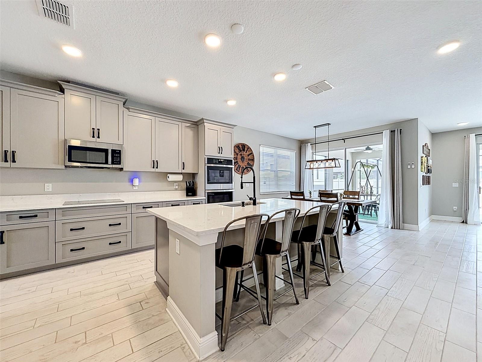 33163 SYCAMORE LEAF DR, WESLEY CHAPEL, FL, 33545
