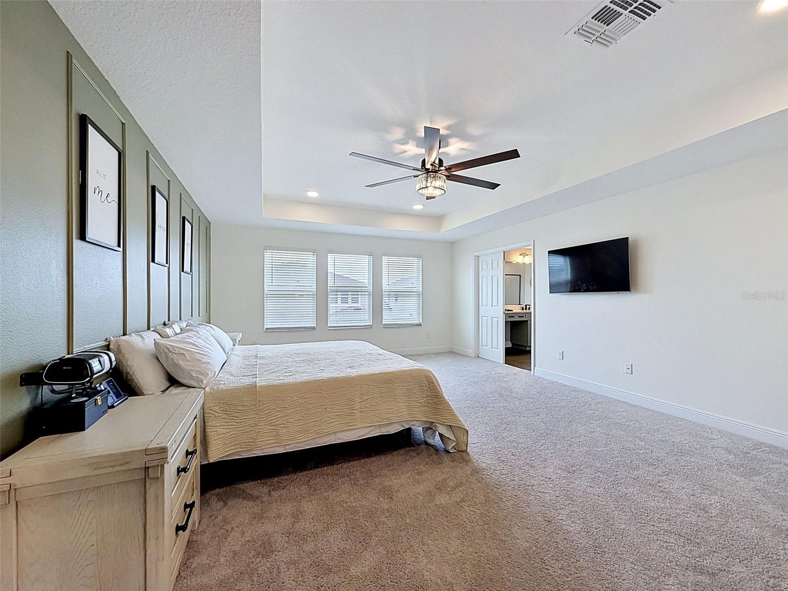 33163 SYCAMORE LEAF DR, WESLEY CHAPEL, FL, 33545