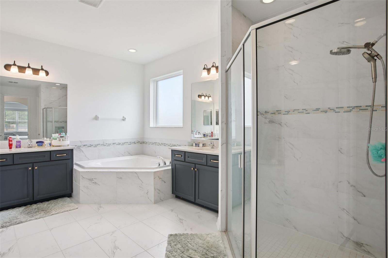 9508 PYRENEES PL, SEFFNER, FL, 33584