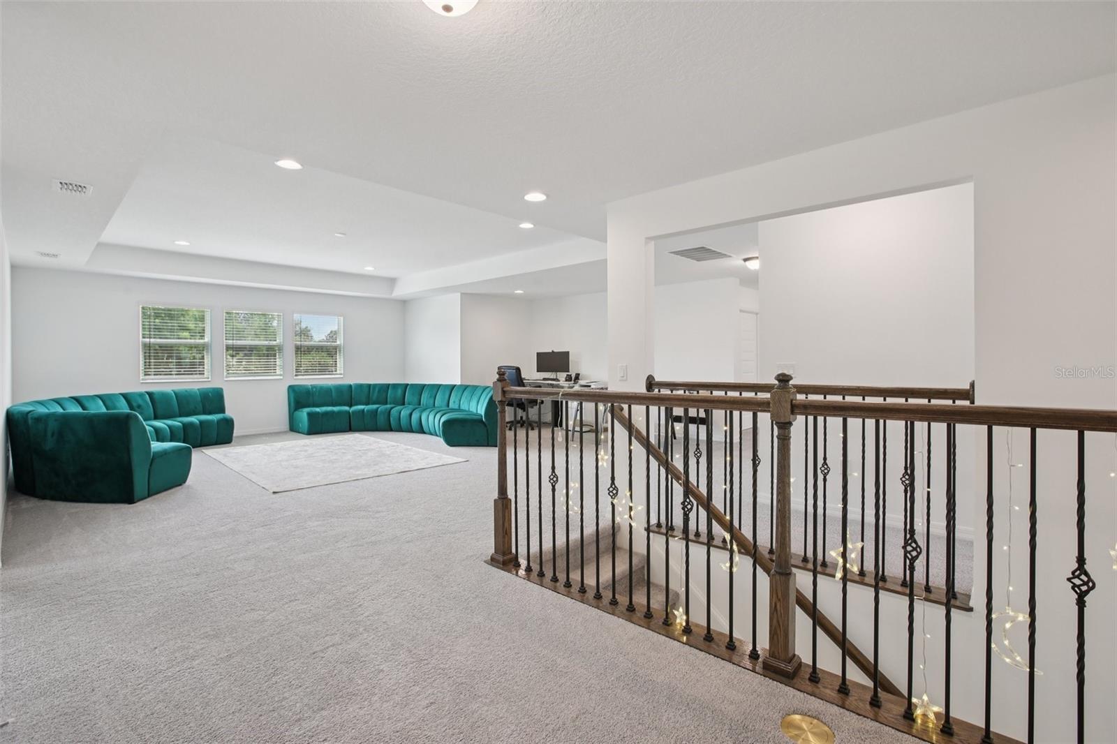 9508 PYRENEES PL, SEFFNER, FL, 33584
