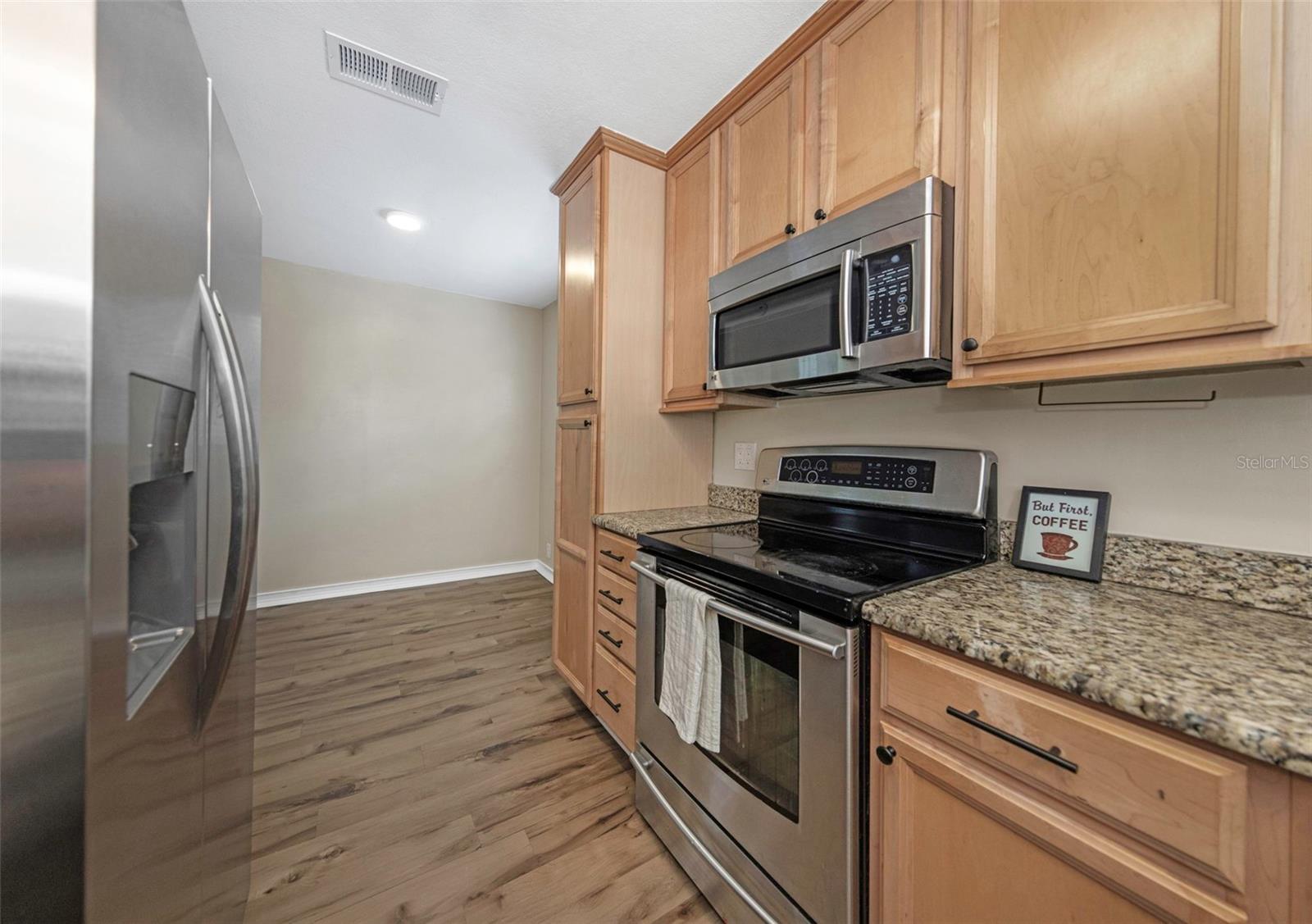 3200 33RD AVE N, ST PETERSBURG, FL, 33713
