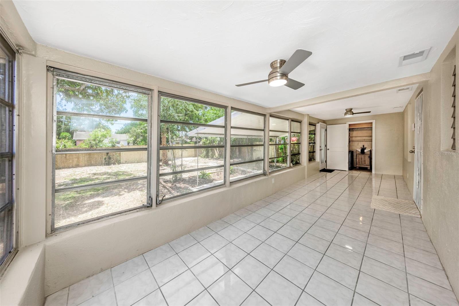 3200 33RD AVE N, ST PETERSBURG, FL, 33713