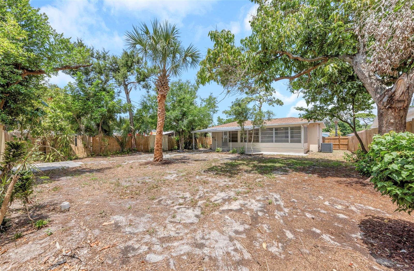 3200 33RD AVE N, ST PETERSBURG, FL, 33713