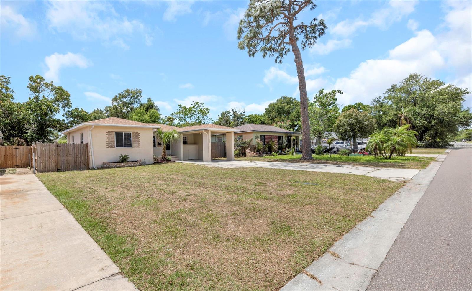 3200 33RD AVE N, ST PETERSBURG, FL, 33713
