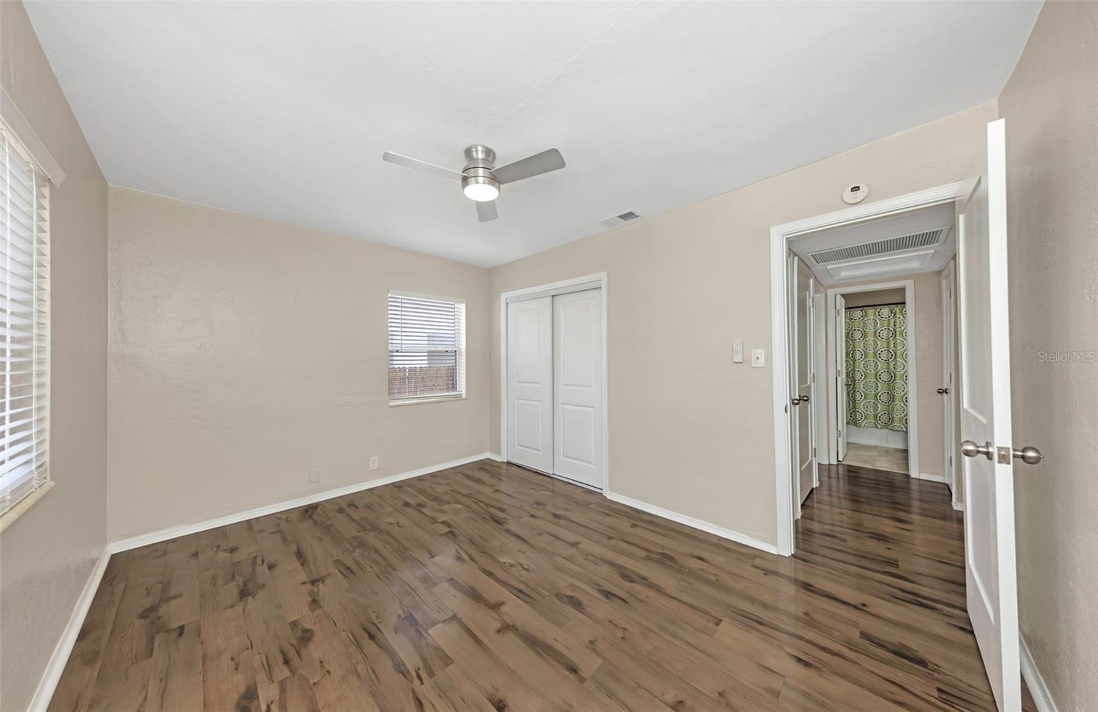 3200 33RD AVE N, ST PETERSBURG, FL, 33713