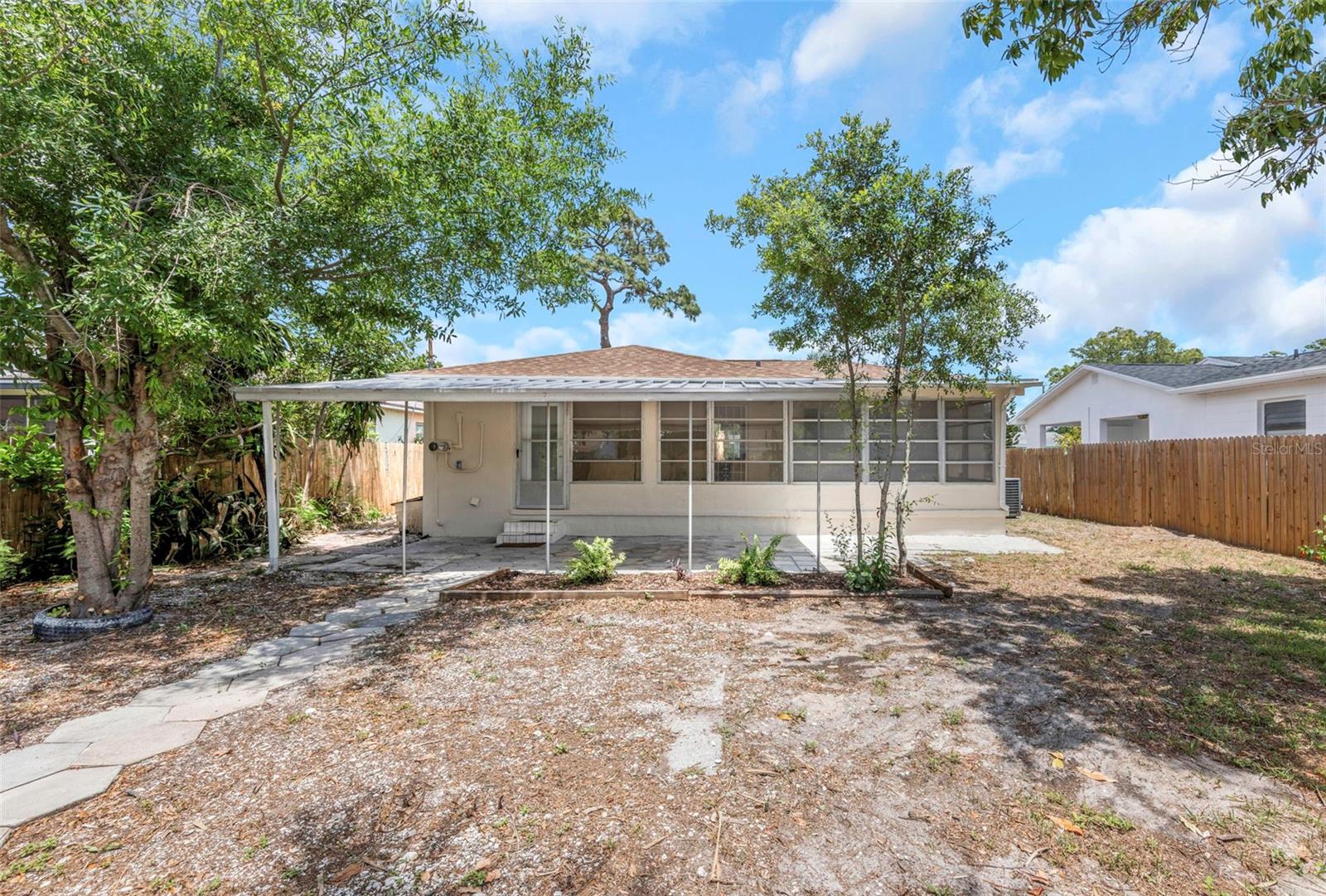 3200 33RD AVE N, ST PETERSBURG, FL, 33713