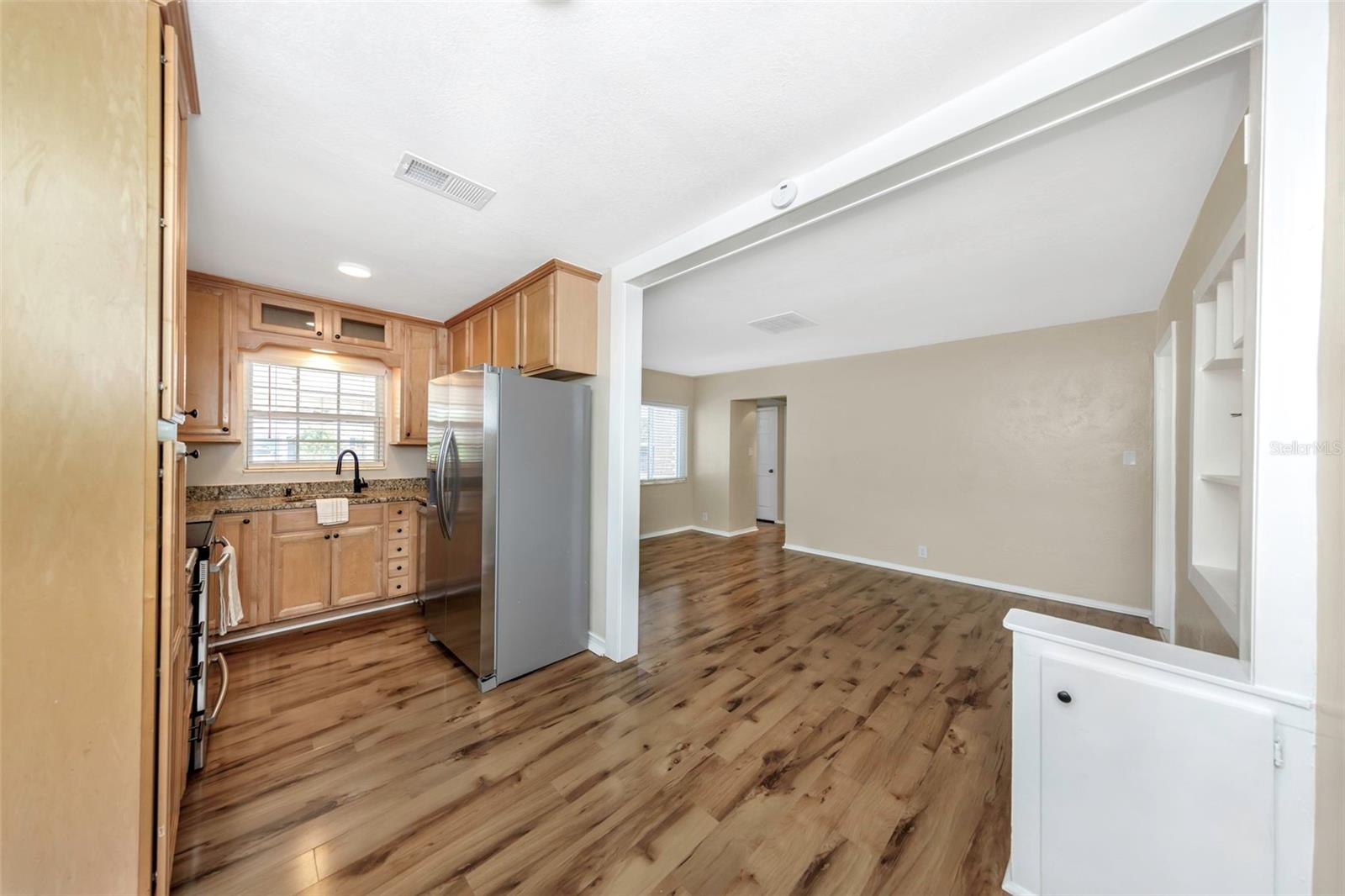 3200 33RD AVE N, ST PETERSBURG, FL, 33713