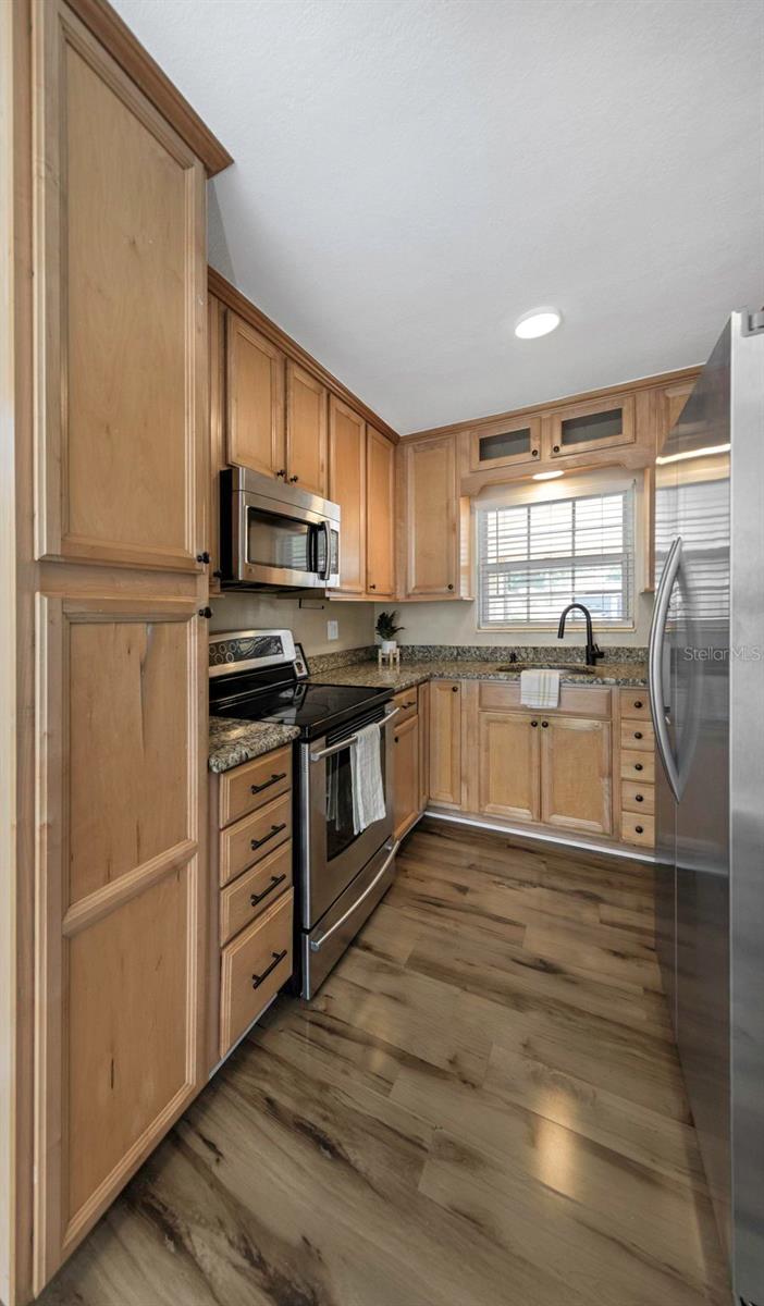 3200 33RD AVE N, ST PETERSBURG, FL, 33713