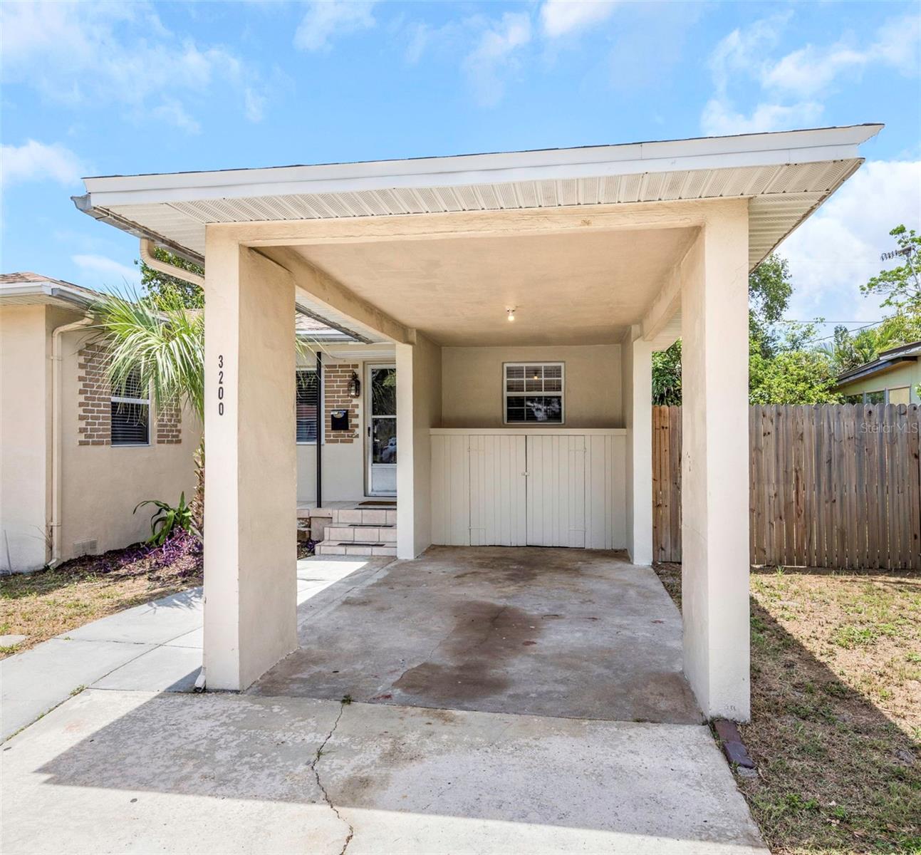 3200 33RD AVE N, ST PETERSBURG, FL, 33713