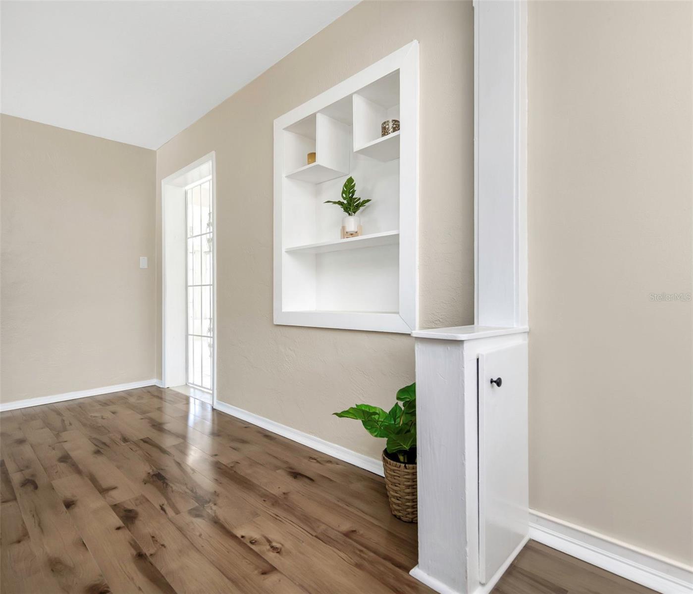 3200 33RD AVE N, ST PETERSBURG, FL, 33713