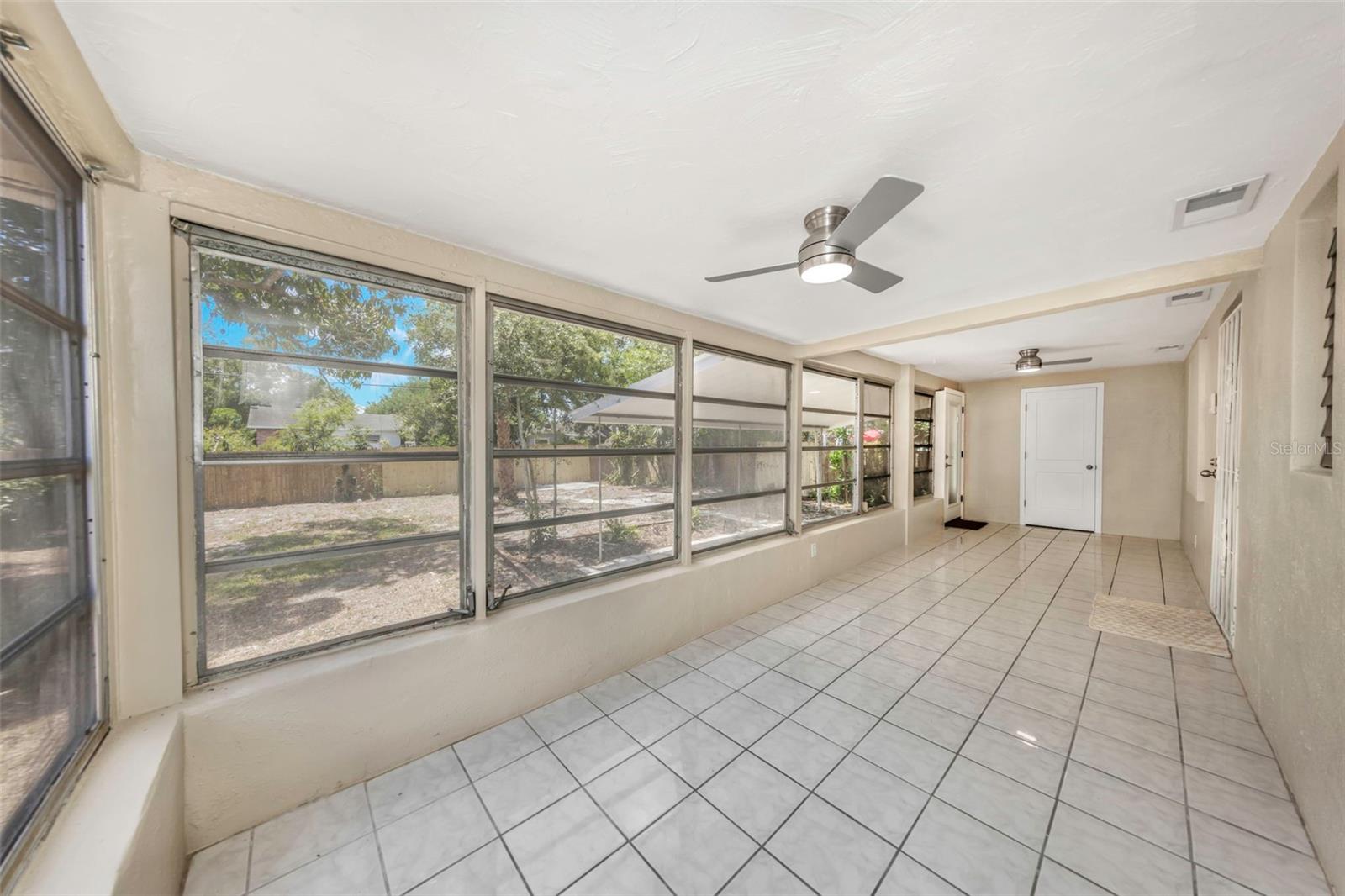 3200 33RD AVE N, ST PETERSBURG, FL, 33713
