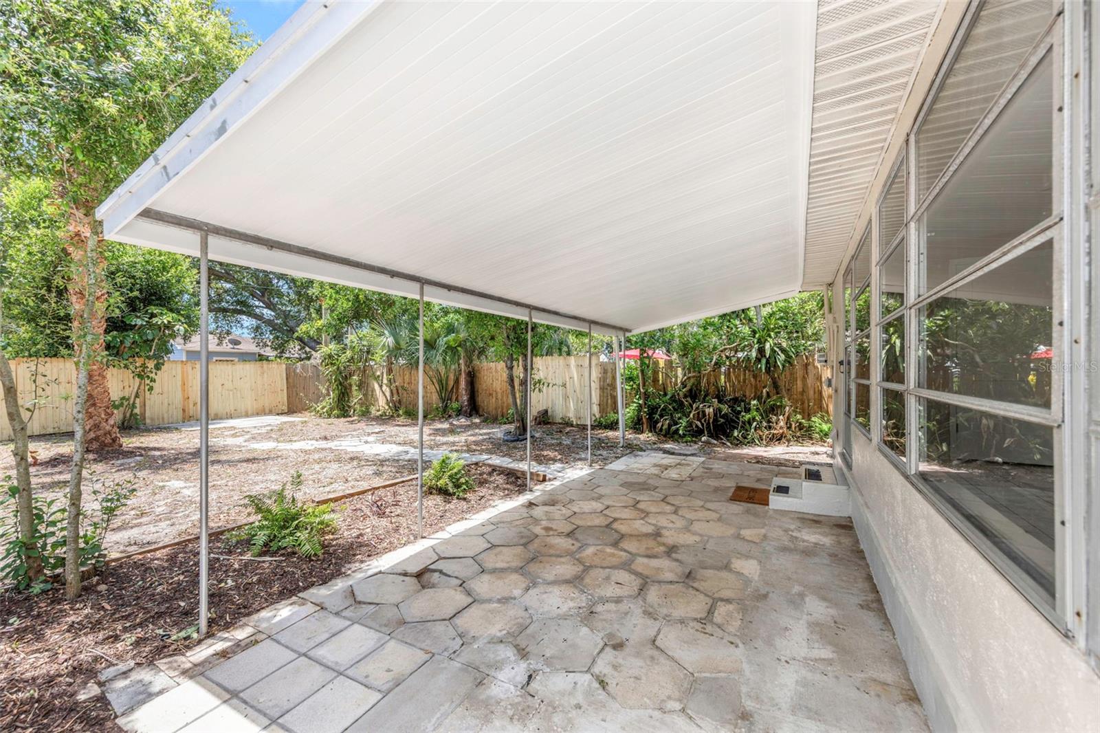 3200 33RD AVE N, ST PETERSBURG, FL, 33713