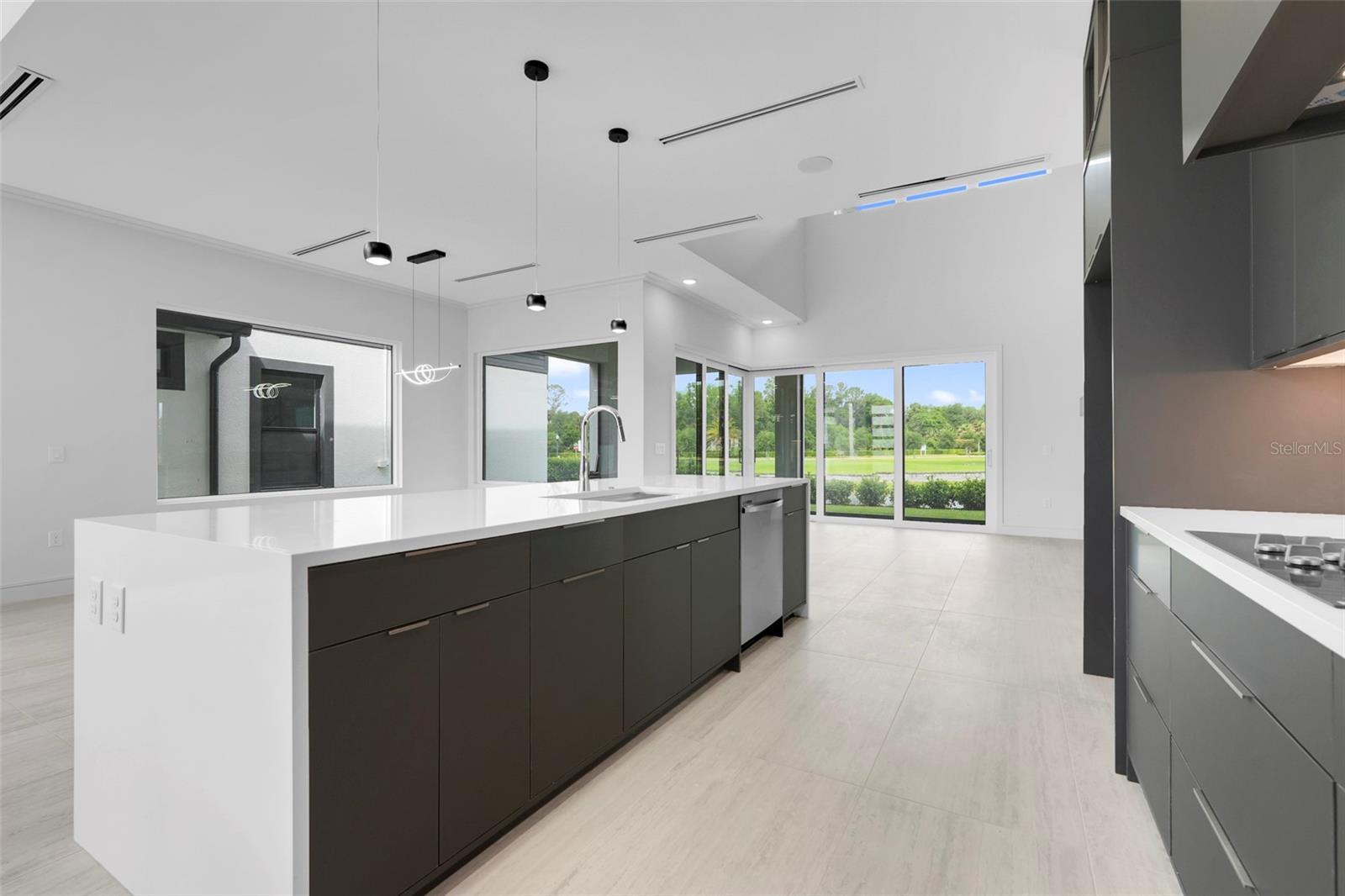 3019 KENSINGTON AVE, DAVENPORT, FL, 33837
