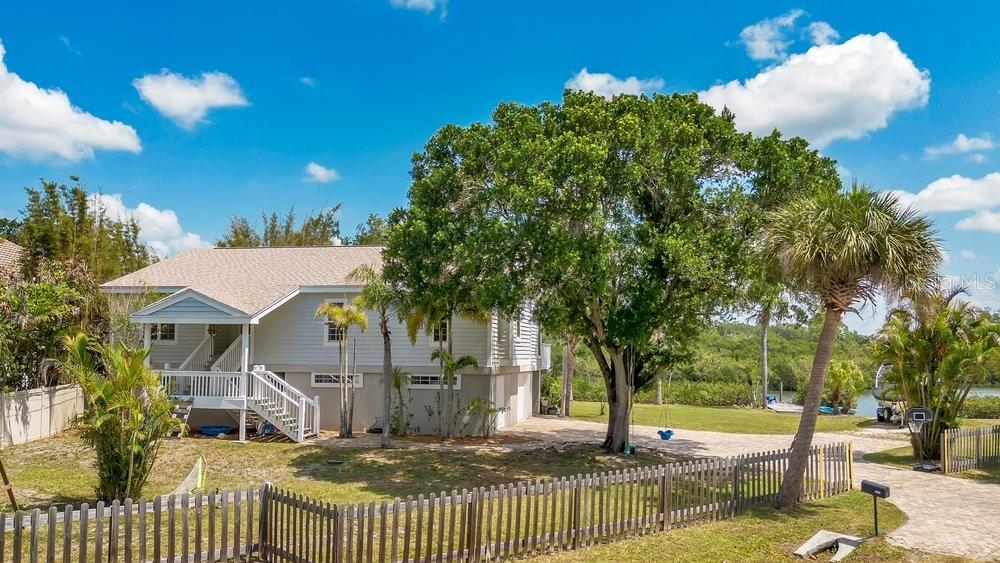 3858 SHORE BLVD, OLDSMAR, FL, 34677
