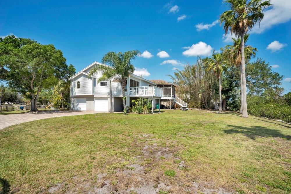 3858 SHORE BLVD, OLDSMAR, FL, 34677