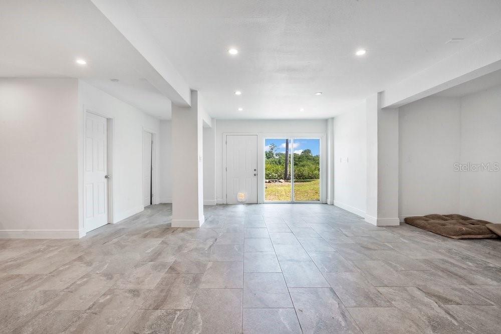 3858 SHORE BLVD, OLDSMAR, FL, 34677