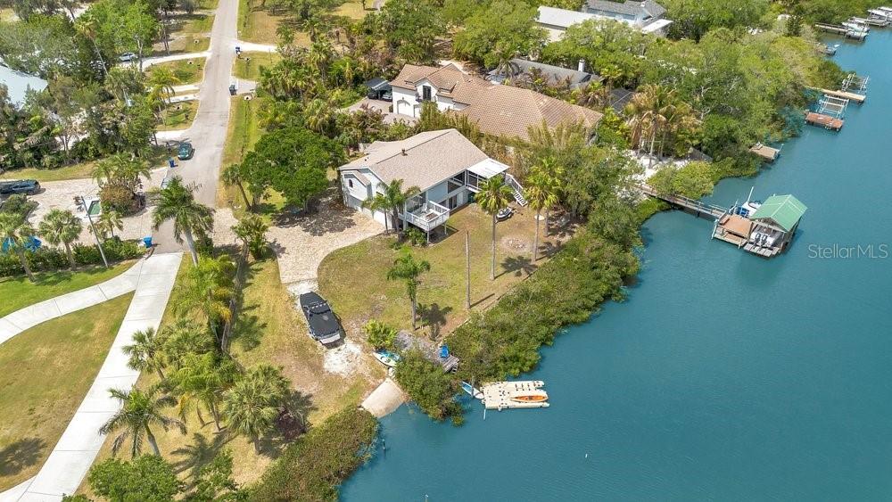 3858 SHORE BLVD, OLDSMAR, FL, 34677
