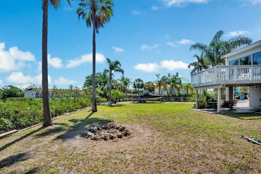 3858 SHORE BLVD, OLDSMAR, FL, 34677