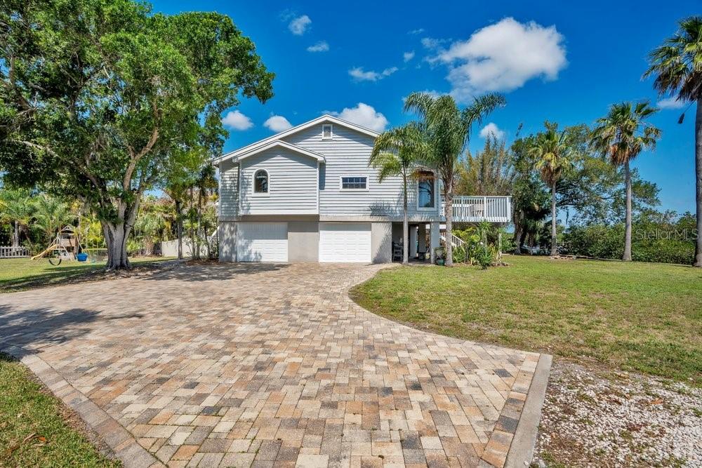 3858 SHORE BLVD, OLDSMAR, FL, 34677