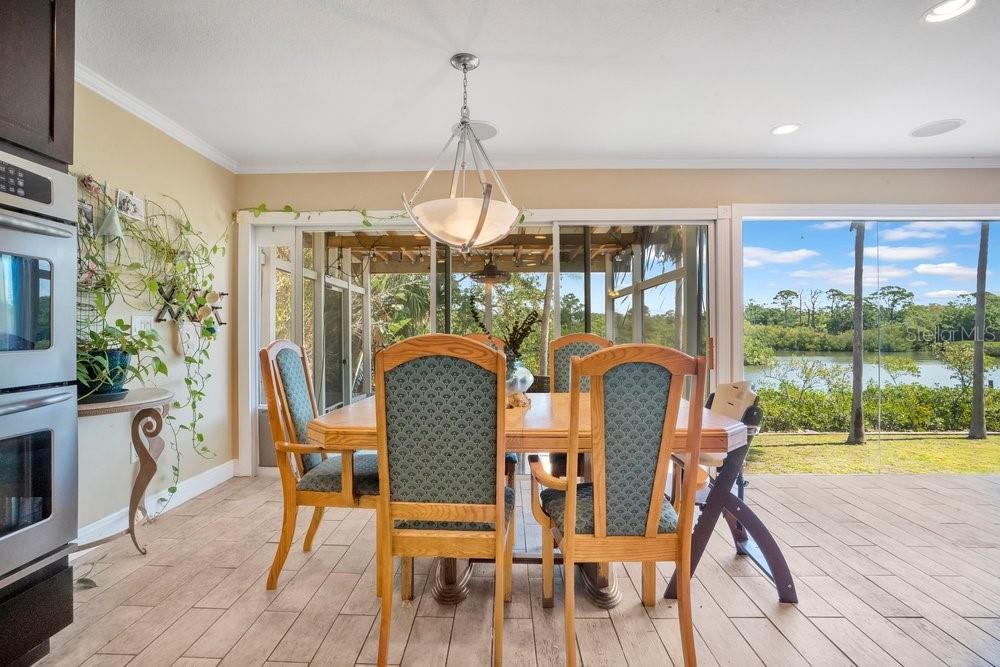 3858 SHORE BLVD, OLDSMAR, FL, 34677