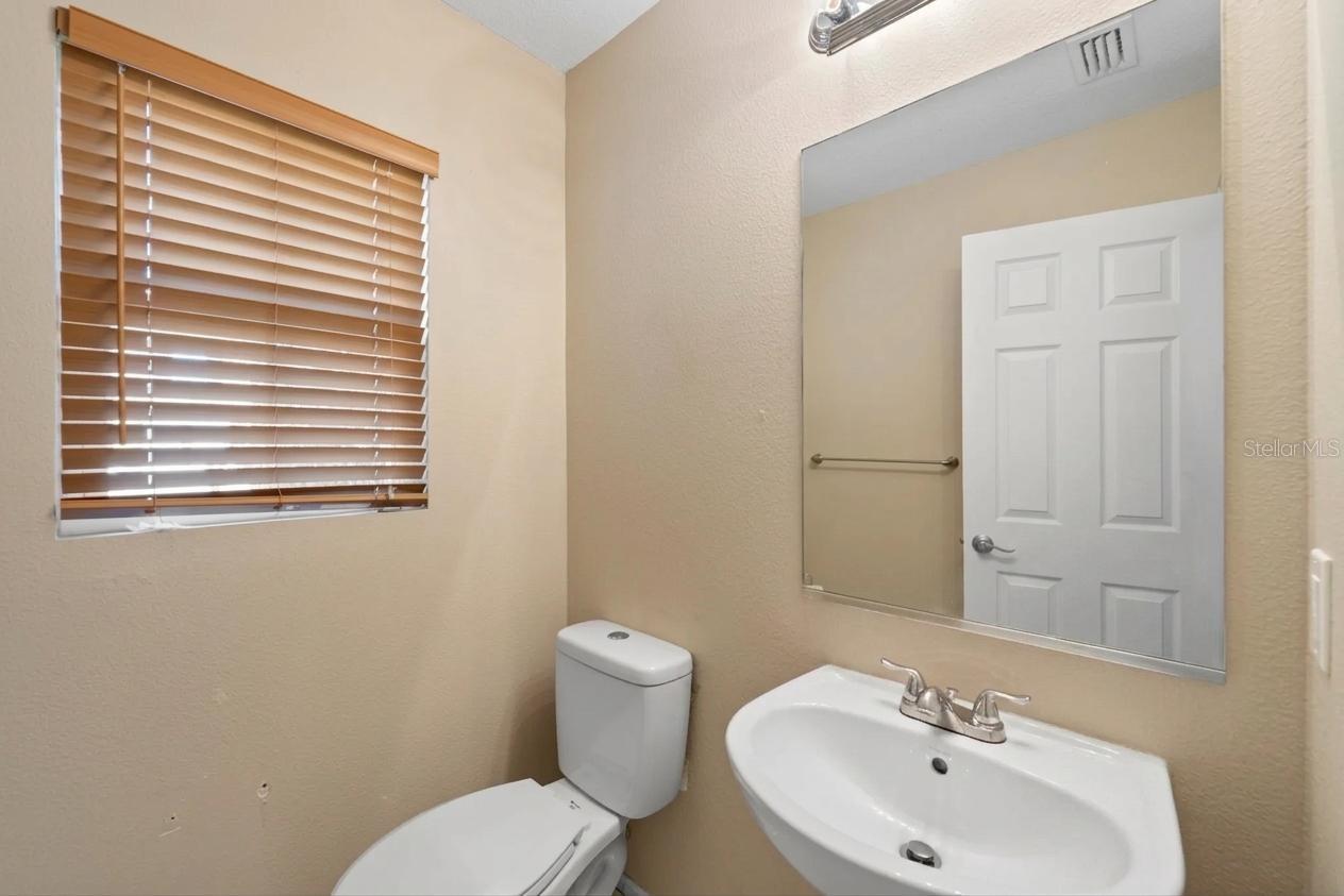 8825 WHITE SAGE LOOP, LAKEWOOD RANCH, FL, 34202
