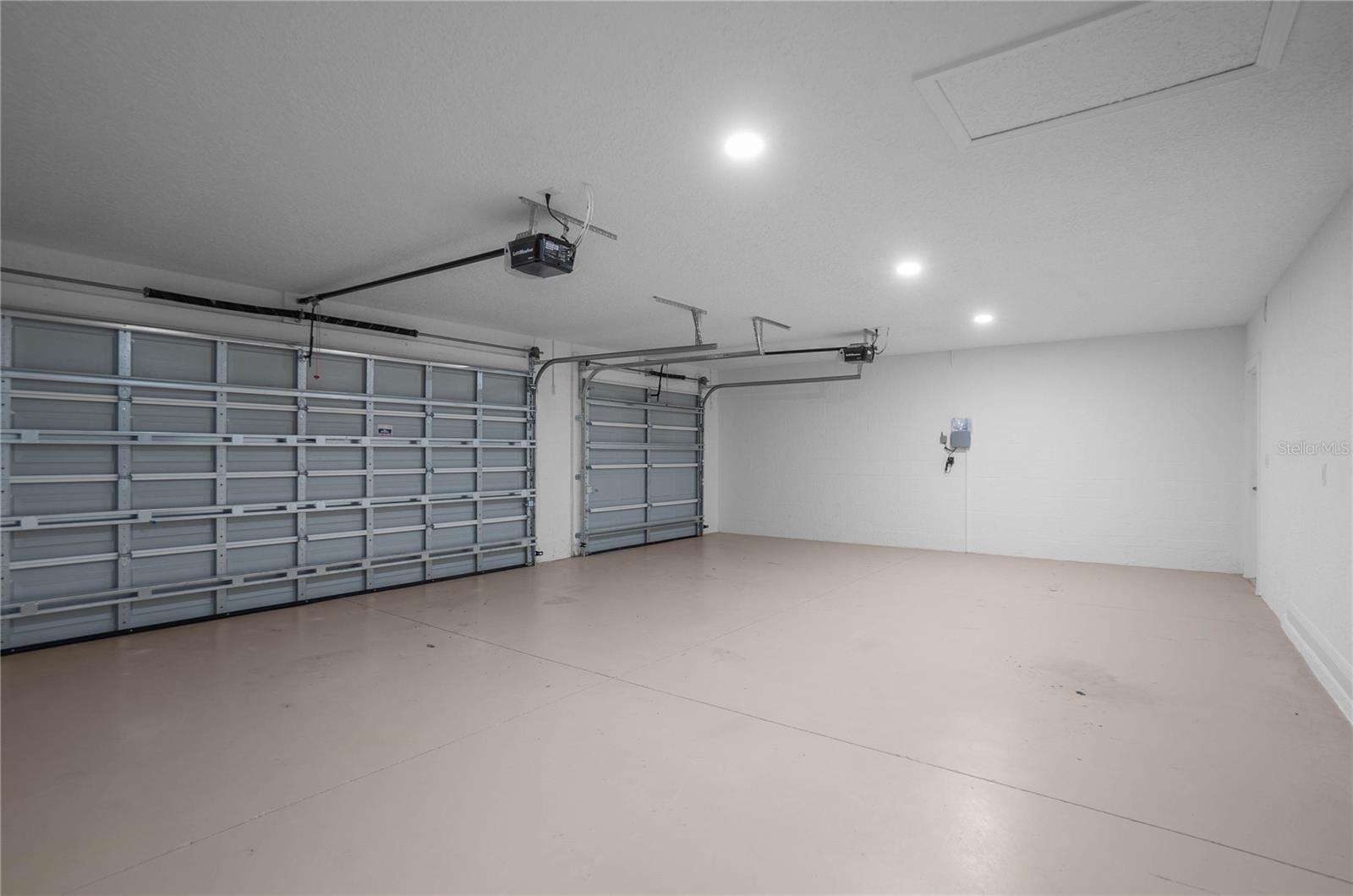 5932 N FLAGSTAFF AVE, BEVERLY HILLS, FL, 34465