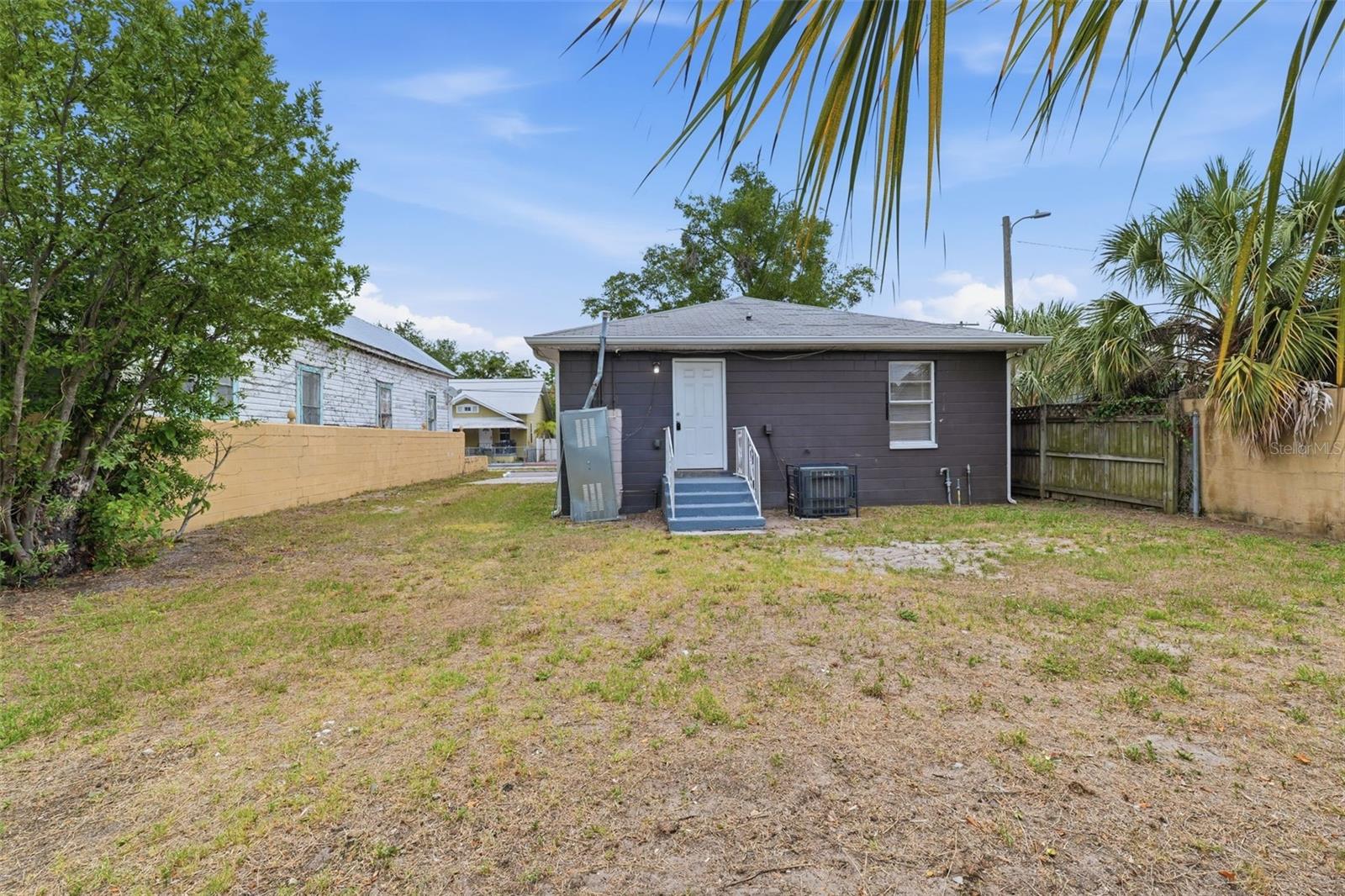 2904 E 16TH ST, TAMPA, FL, 33605