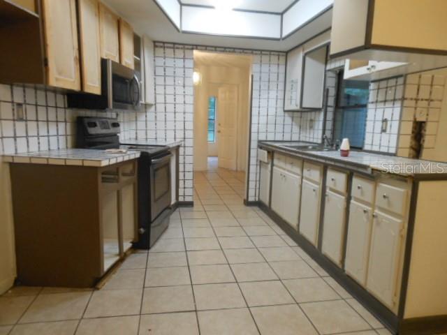 821 MOONLIGHT LN #1, BROOKSVILLE, FL, 34601