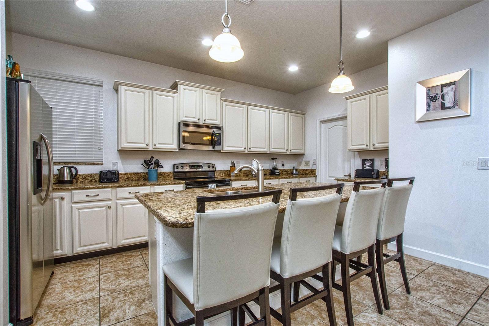 8945 CUBAN PALM RD, KISSIMMEE, FL, 34747