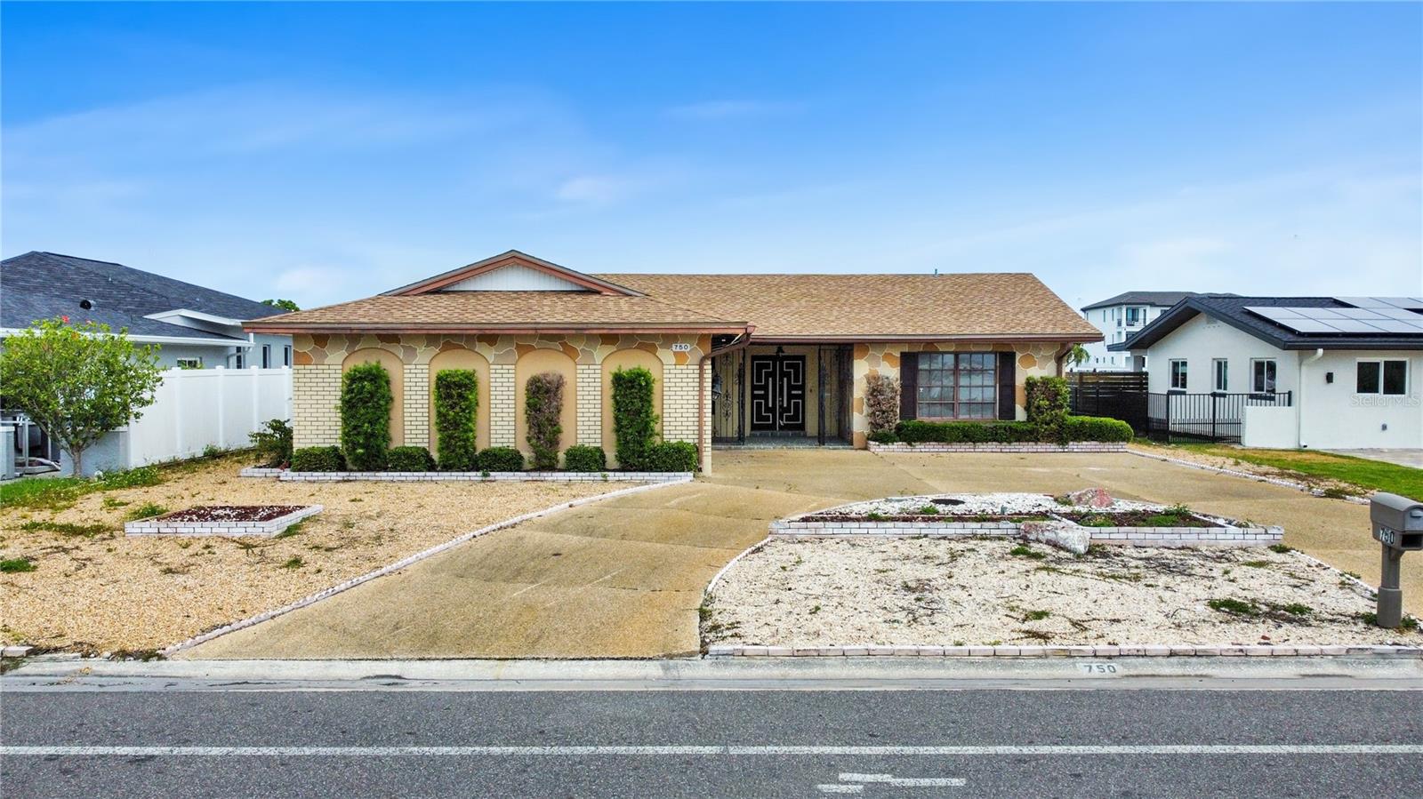 750 115TH AVE, TREASURE ISLAND, FL, 33706
