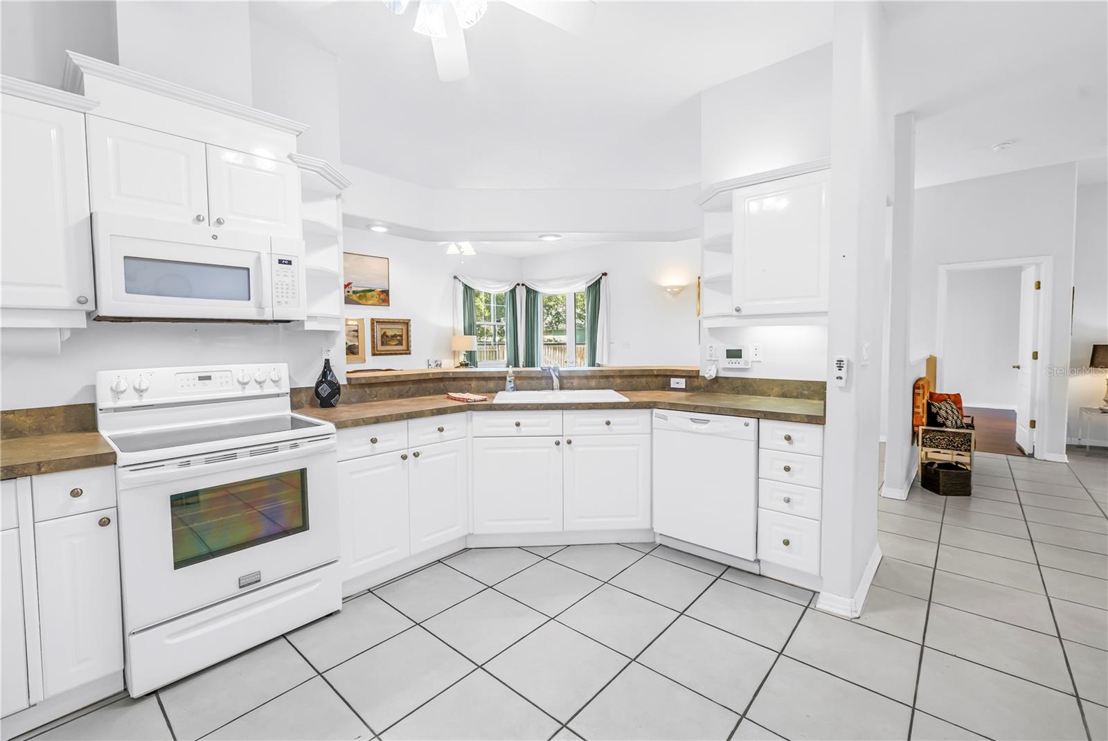 459 NORTHMOOR AVE N, ST PETERSBURG, FL, 33702