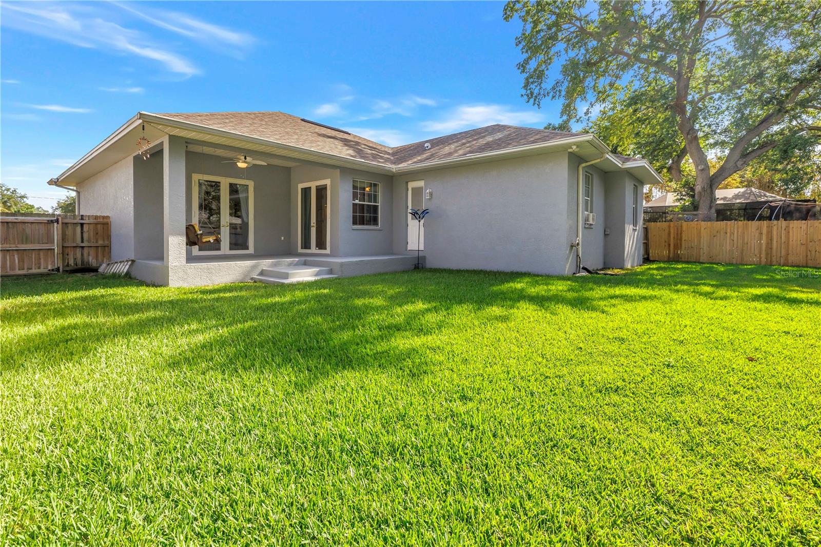 459 NORTHMOOR AVE N, ST PETERSBURG, FL, 33702