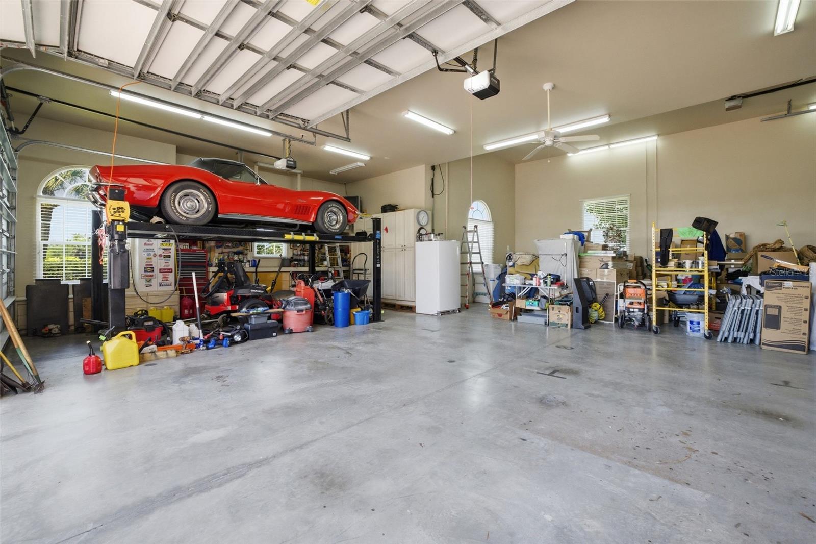 2504 CALOOSA SHORES DR, LABELLE, FL, 33935