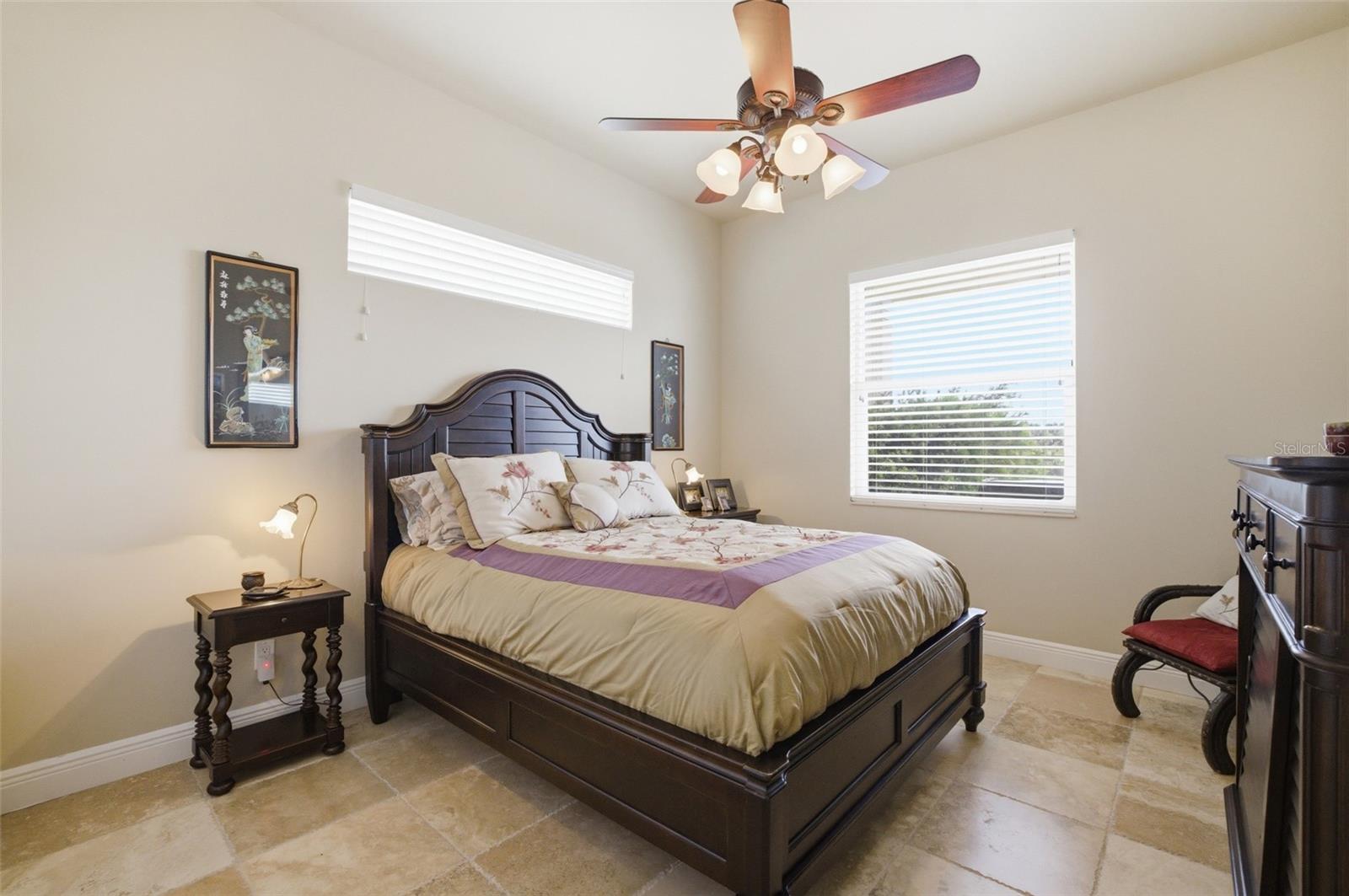 2504 CALOOSA SHORES DR, LABELLE, FL, 33935