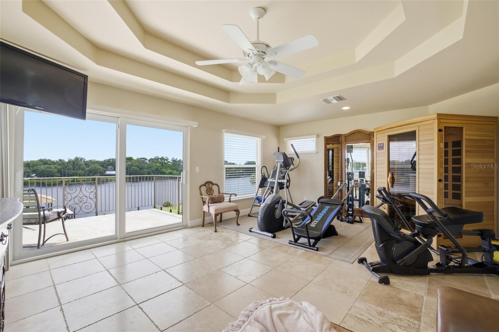 2504 CALOOSA SHORES DR, LABELLE, FL, 33935
