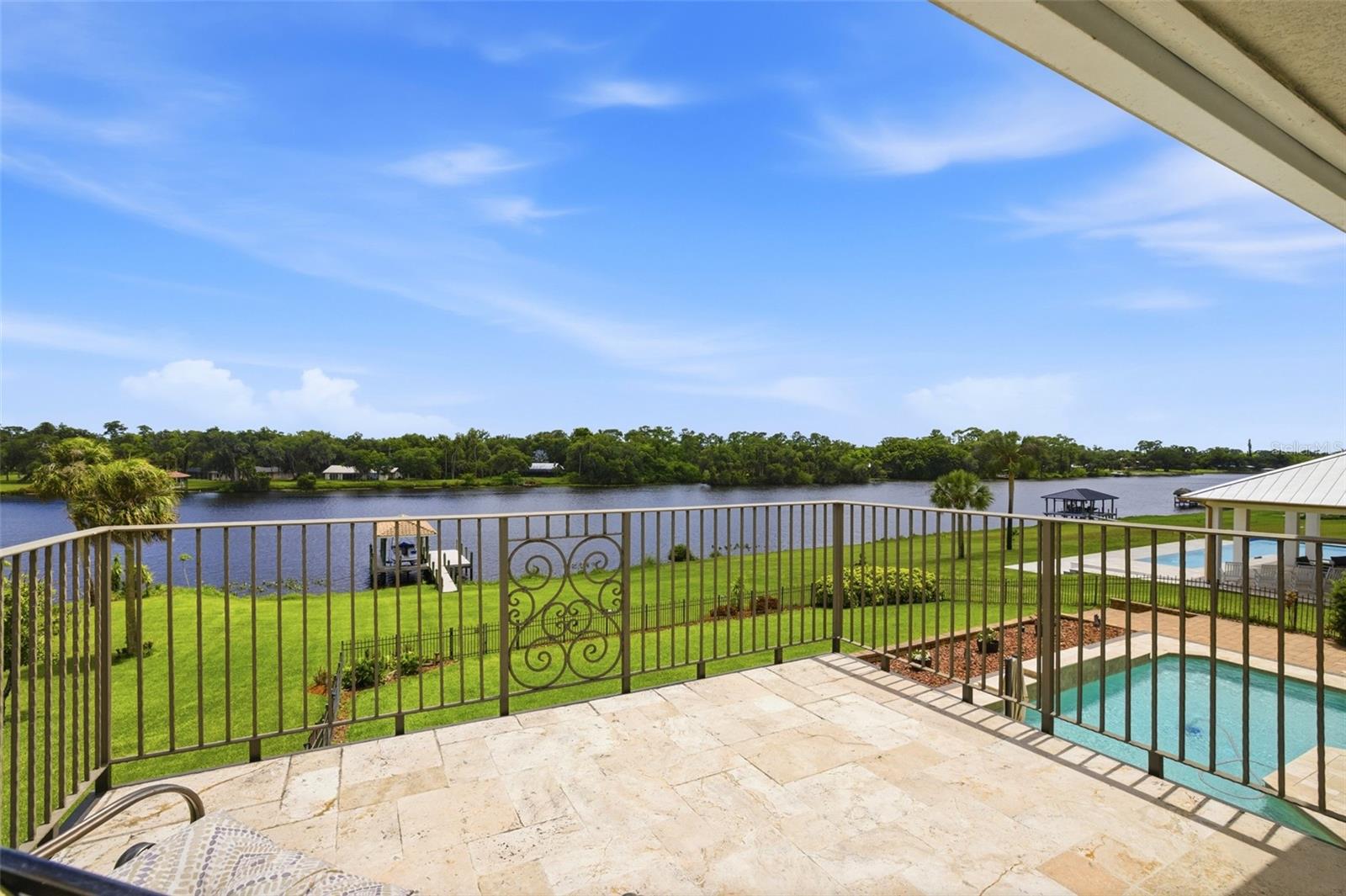2504 CALOOSA SHORES DR, LABELLE, FL, 33935