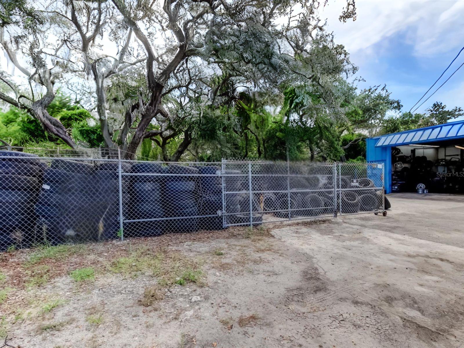 1941 S PINELLAS AVE, TARPON SPRINGS, FL, 34689