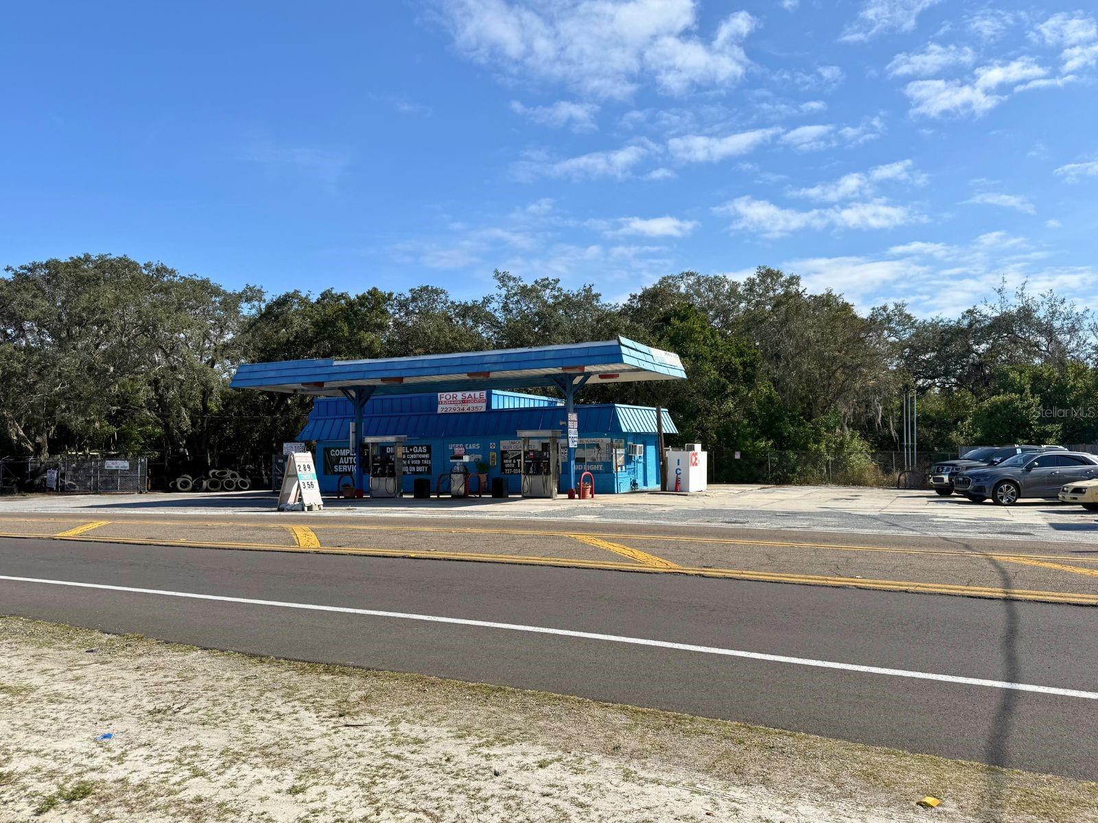 1941 S PINELLAS AVE, TARPON SPRINGS, FL, 34689