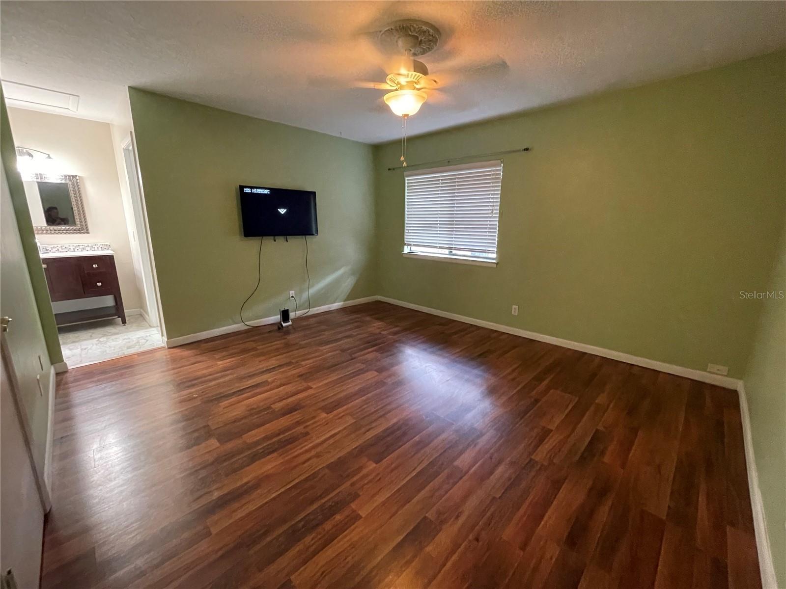 710 RAYMOND CIR, ALTAMONTE SPRINGS, FL, 32714