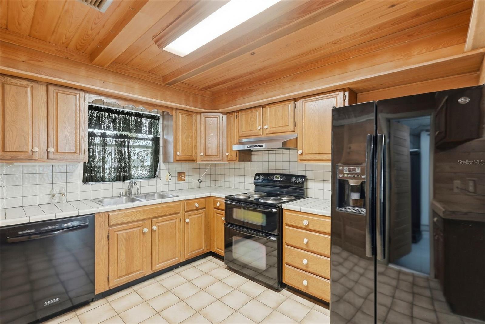 11422 62ND AVE, SEMINOLE, FL, 33772
