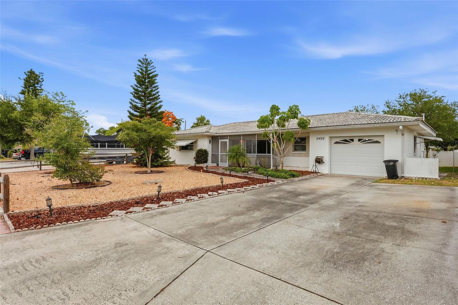 11422 62ND AVE, SEMINOLE, FL, 33772