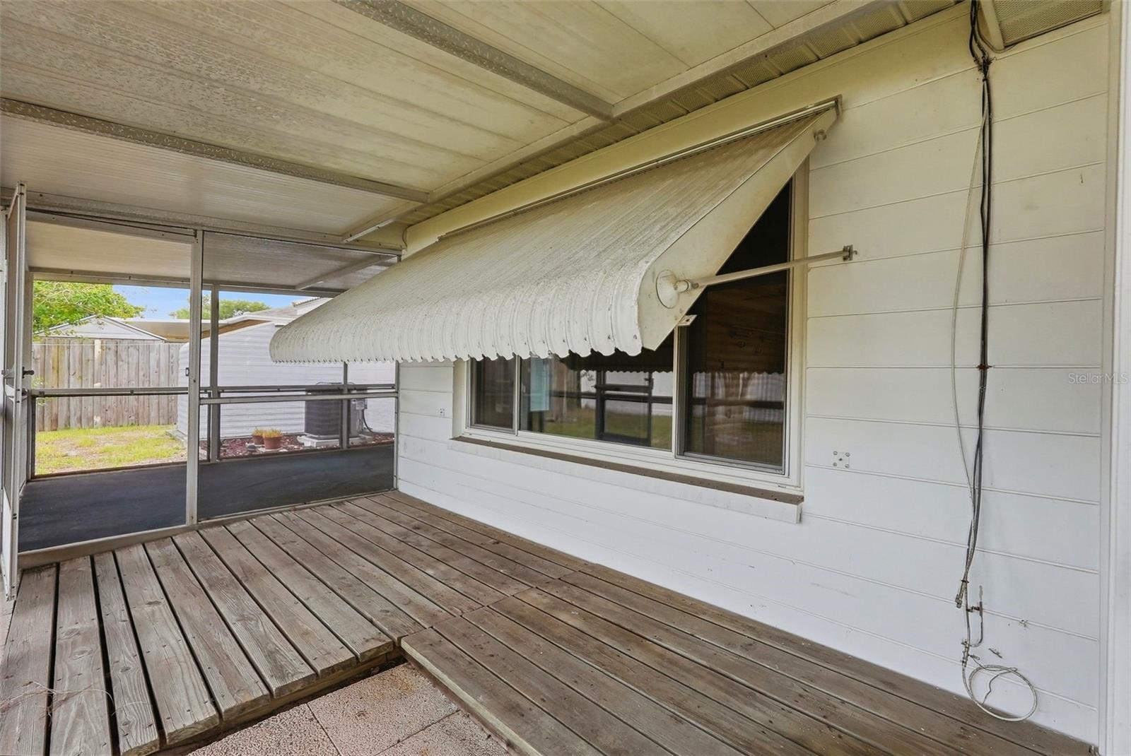 11422 62ND AVE, SEMINOLE, FL, 33772