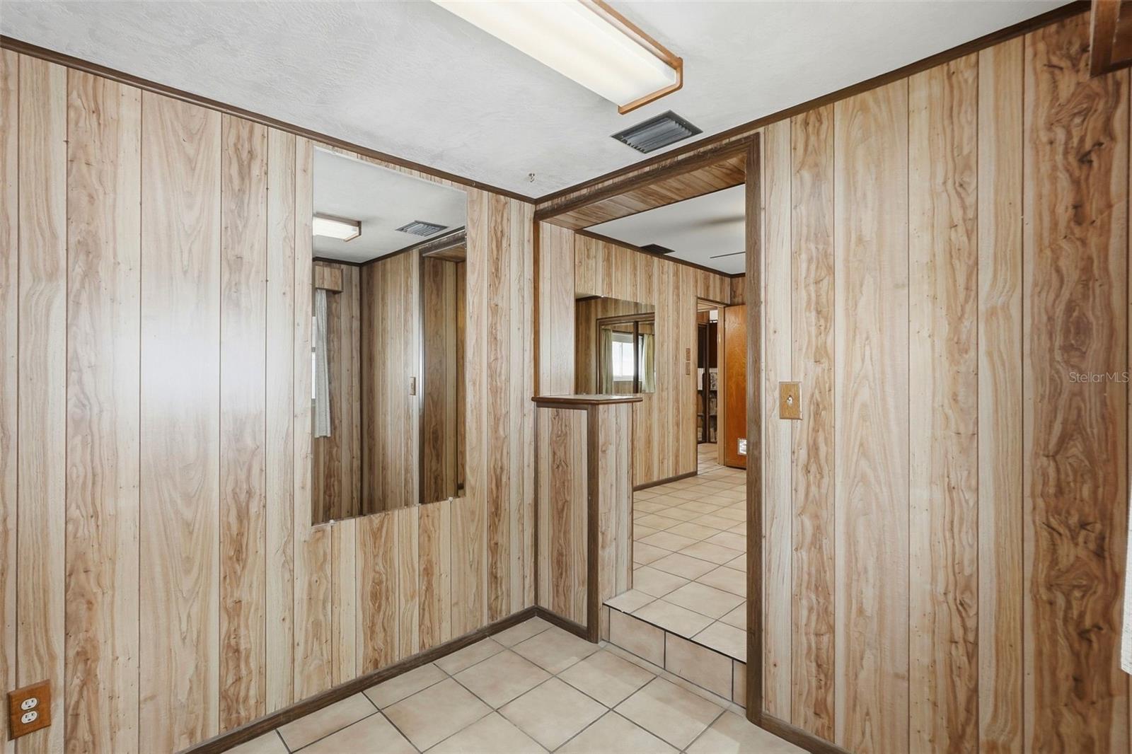 11422 62ND AVE, SEMINOLE, FL, 33772