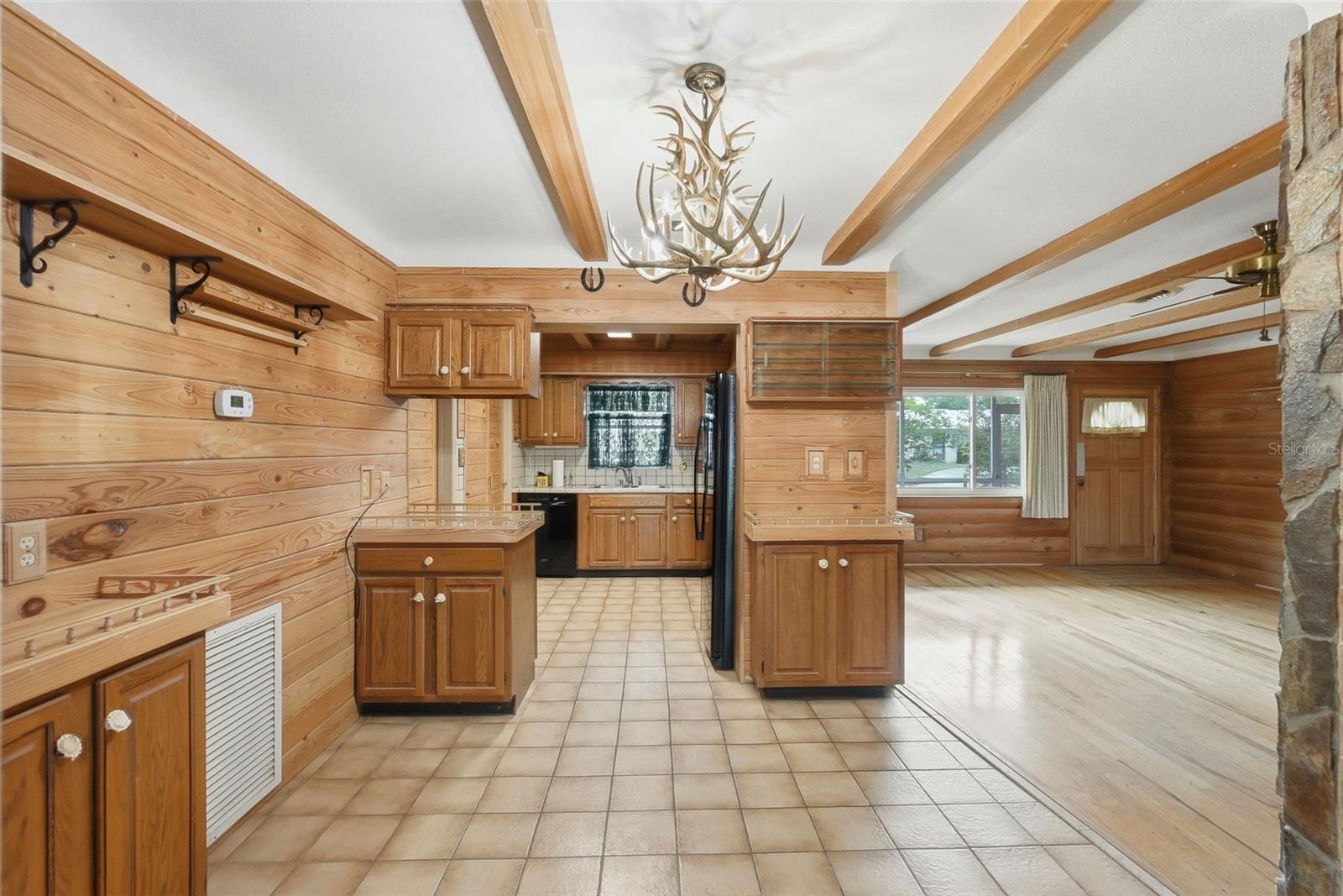 11422 62ND AVE, SEMINOLE, FL, 33772